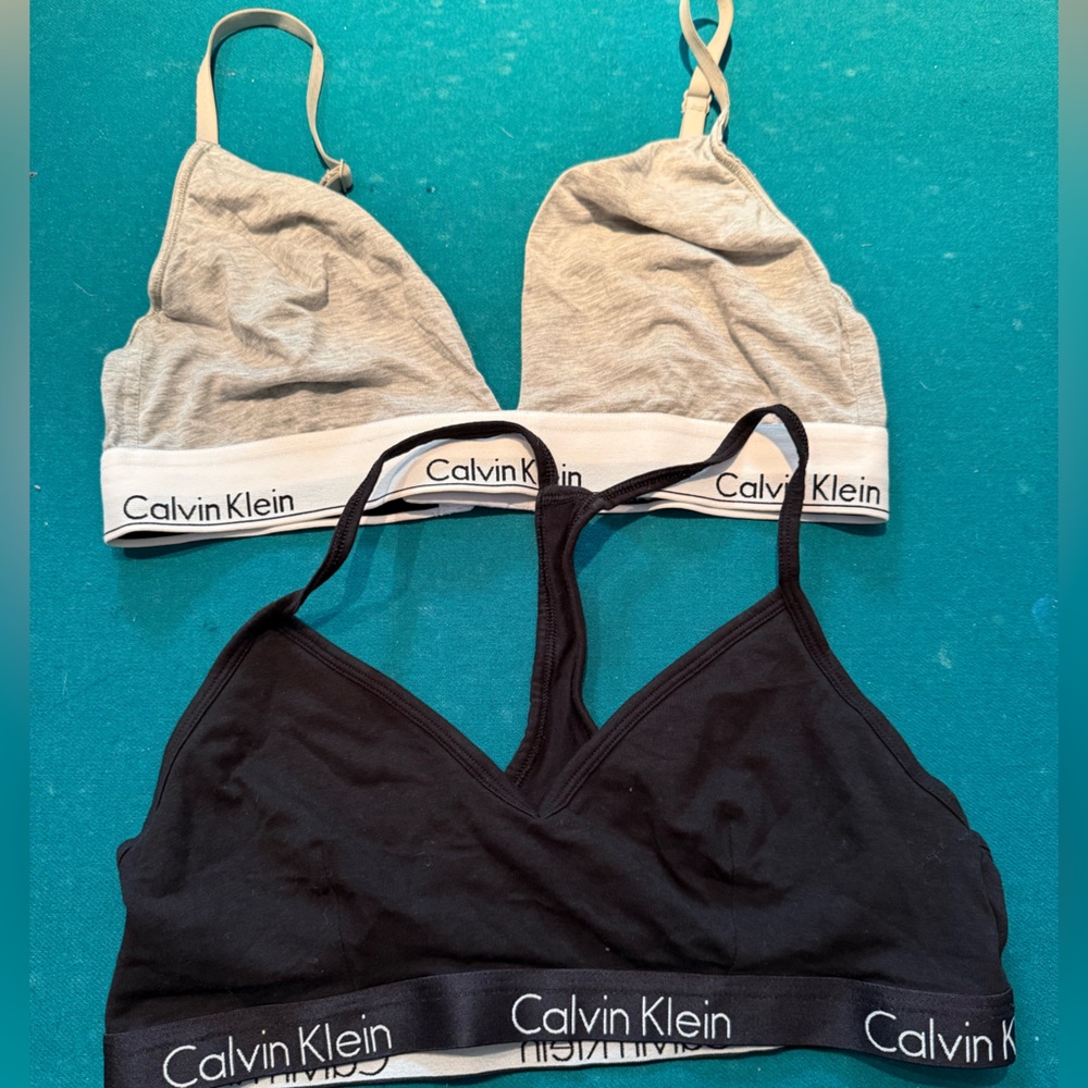 Calvin Klein Gray and Black Bralette Set